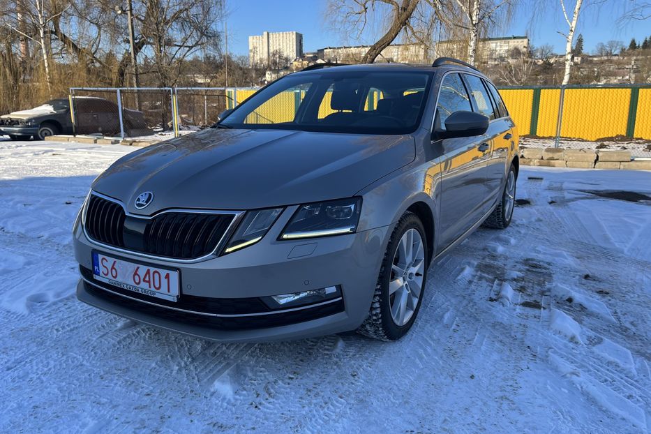 Продам Skoda Octavia A7 STYLE 2017 года в Житомире