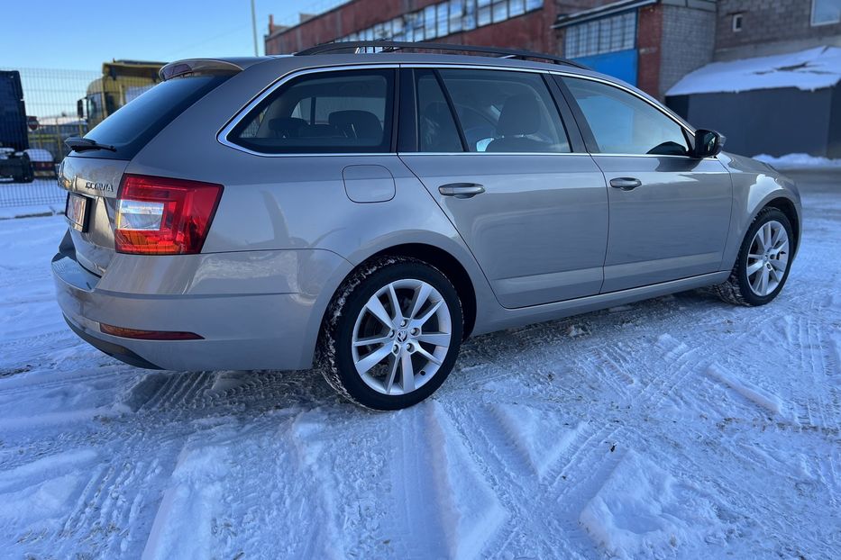 Продам Skoda Octavia A7 STYLE 2017 года в Житомире