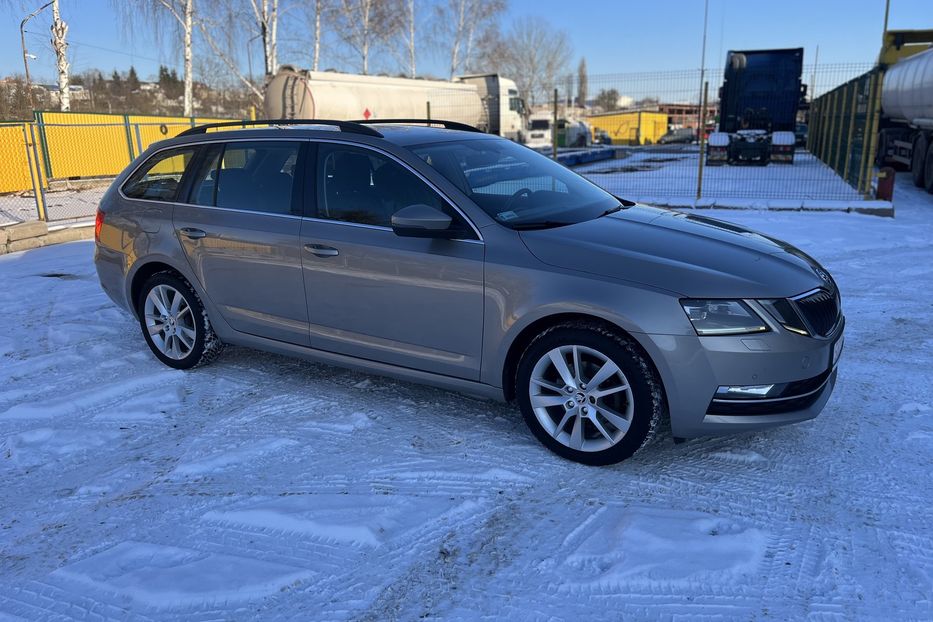 Продам Skoda Octavia A7 STYLE 2017 года в Житомире