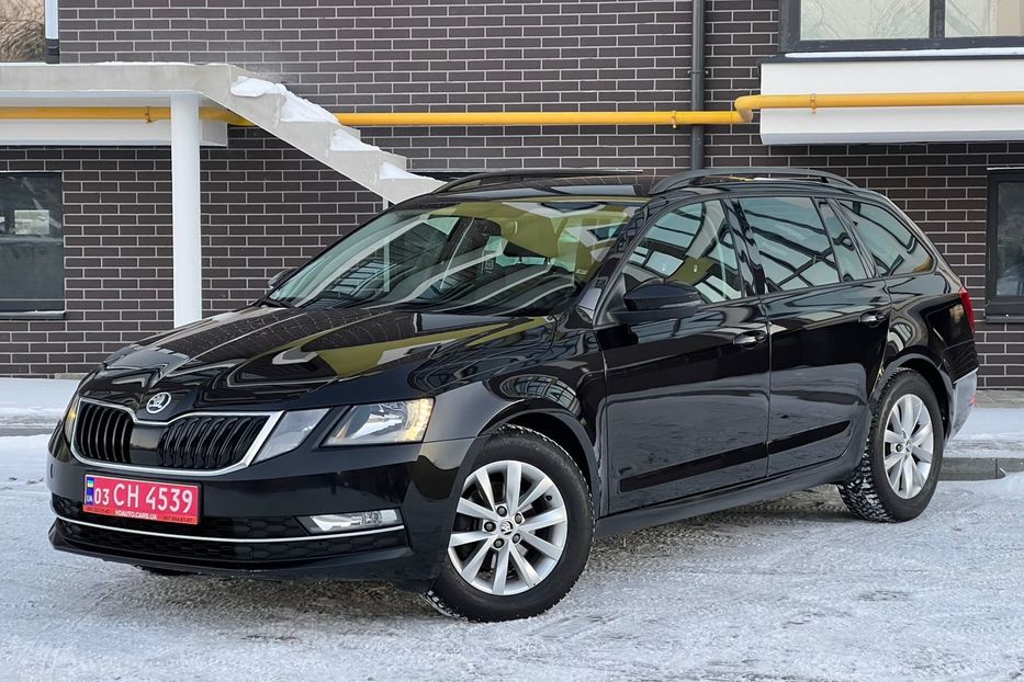 Продам Skoda Octavia A7 SHKIRA STБЕЗ ПІДКРАСІВ В УКР 2019 года в Львове