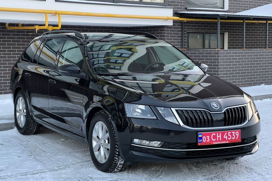 Продам Skoda Octavia A7 SHKIRA STБЕЗ ПІДКРАСІВ В УКР 2019 года в Львове