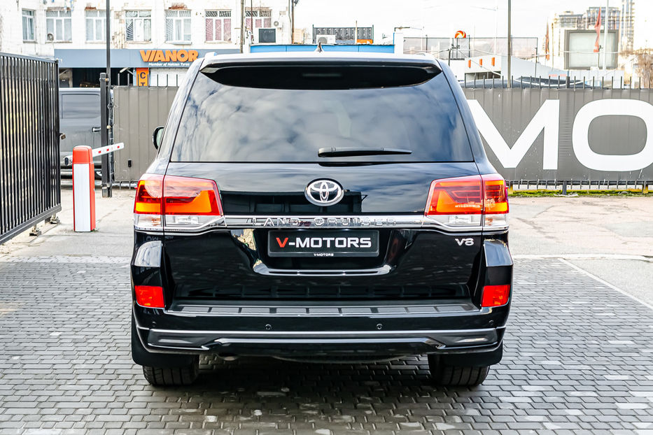 Продам Toyota Land Cruiser 200 SPECIAL EDITION 2017 года в Киеве