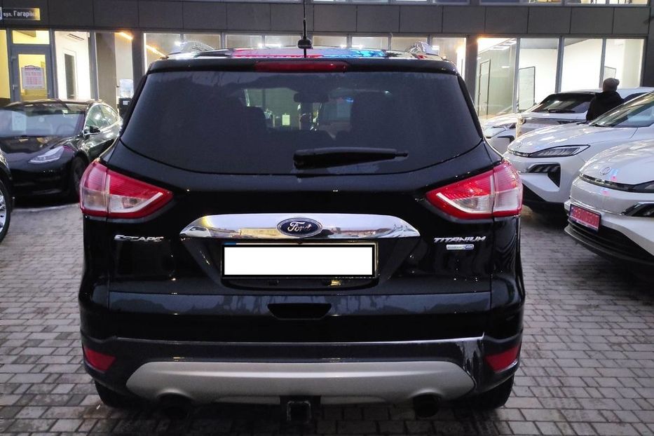 Продам Ford Escape Titanium 2015 года в Черновцах