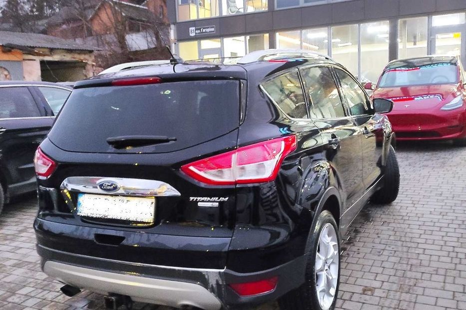 Продам Ford Escape Titanium 2015 года в Черновцах