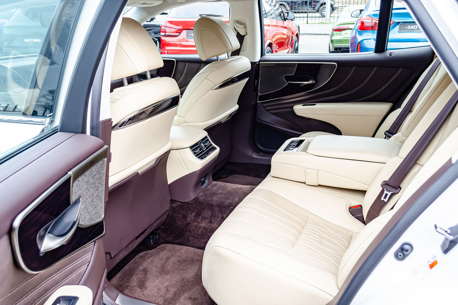 Продам Lexus LS 600 Premium  2019 года в Киеве