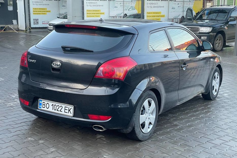 Продам Kia Ceed LX 2008 года в Черновцах