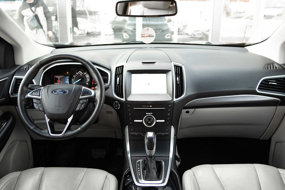 Продам Ford Edge Titanium AWD 2016 года в Черновцах