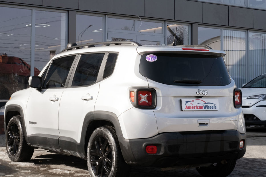 Продам Jeep Renegade Latitude 2018 года в Черновцах