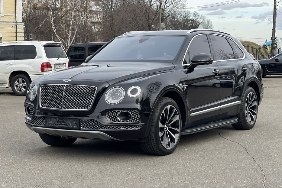 Продам Bentley Bentayga W12 6.0 2017 года в Киеве