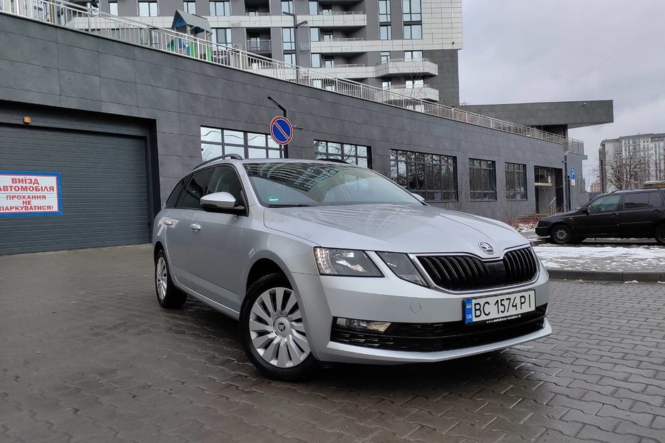 Продам Skoda Octavia A7 Ambition  1 ПІДКРАС АВТО В УКР 2019 года в Львове