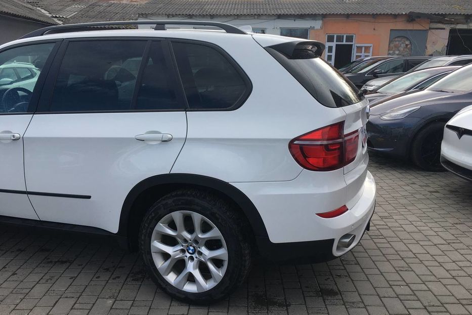 Продам BMW X5  xDrive 35d E70  2013 года в Черновцах