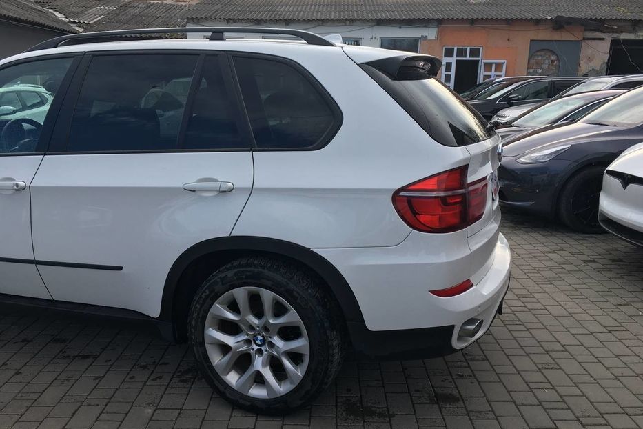 Продам BMW X5  xDrive 35d E70  2013 года в Черновцах