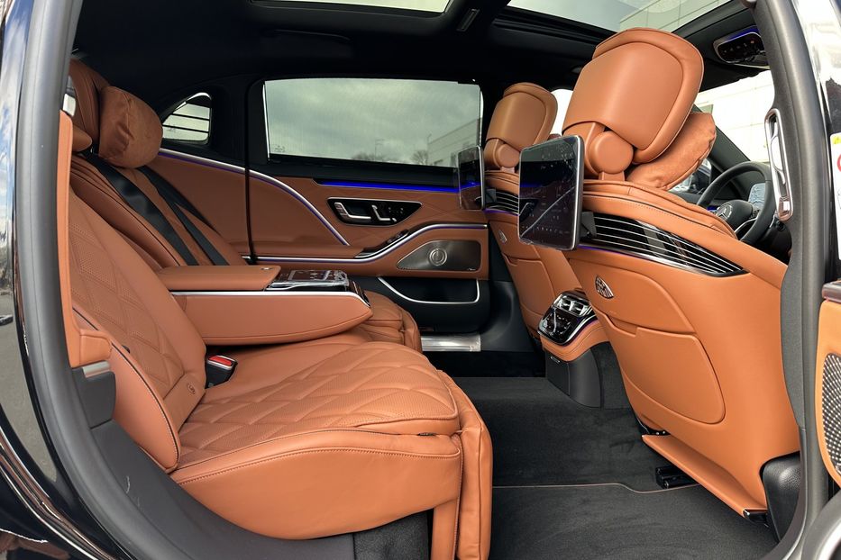 Продам Mercedes-Benz Maybach 2022 года в Киеве