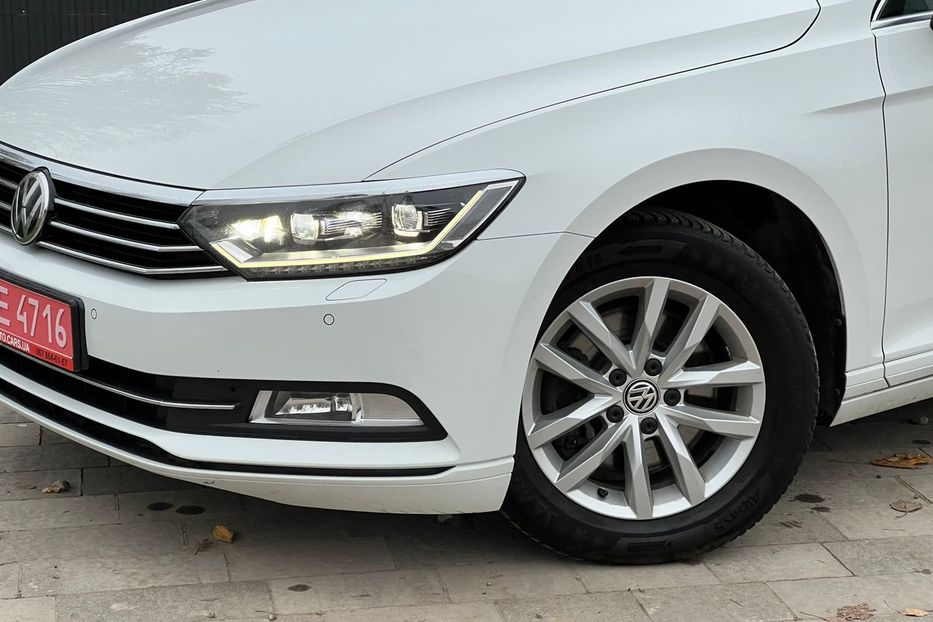 Продам Volkswagen Passat B8 АВТО В УКРАЇНІ 2 ПІДКРАСА 2017 года в Львове