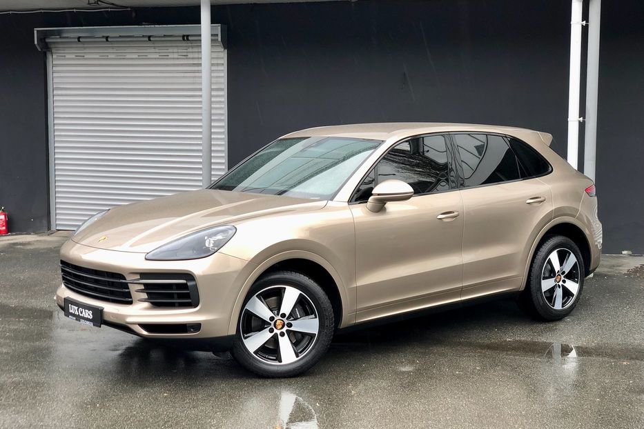 Продам Porsche Cayenne 2018 года в Киеве