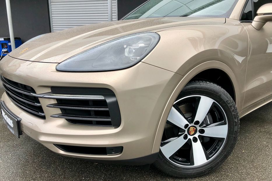 Продам Porsche Cayenne 2018 года в Киеве