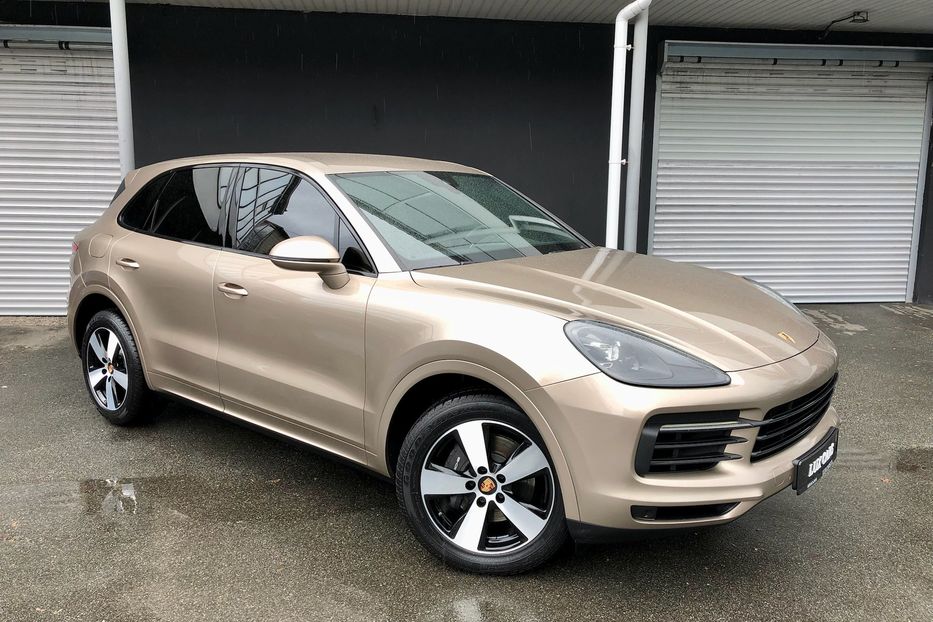 Продам Porsche Cayenne 2018 года в Киеве