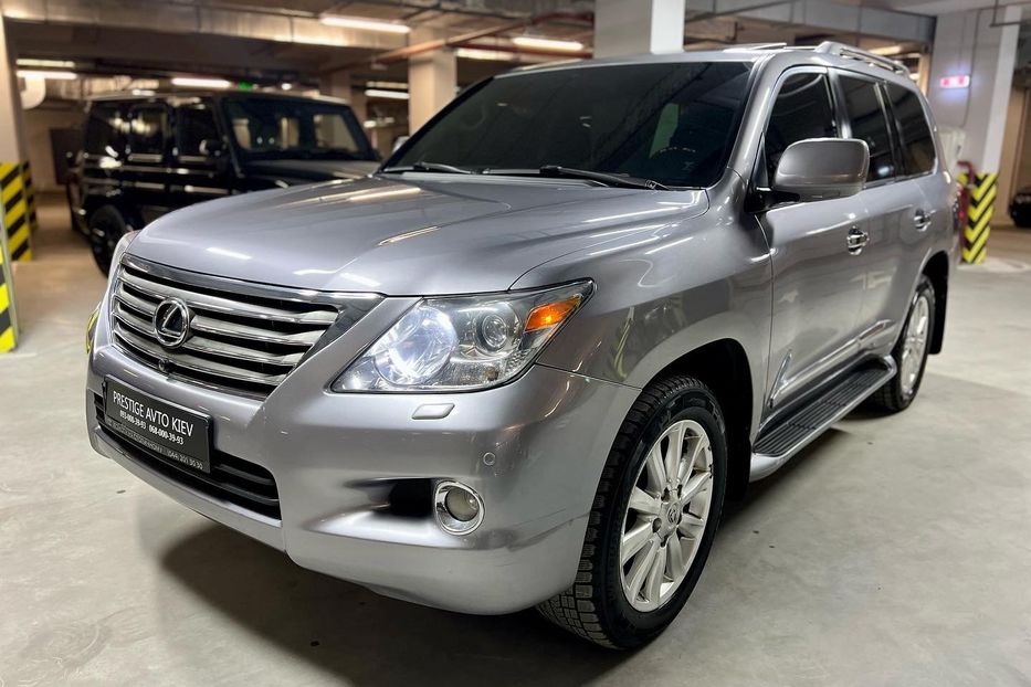 Продам Lexus LX 570 2008 года в Киеве