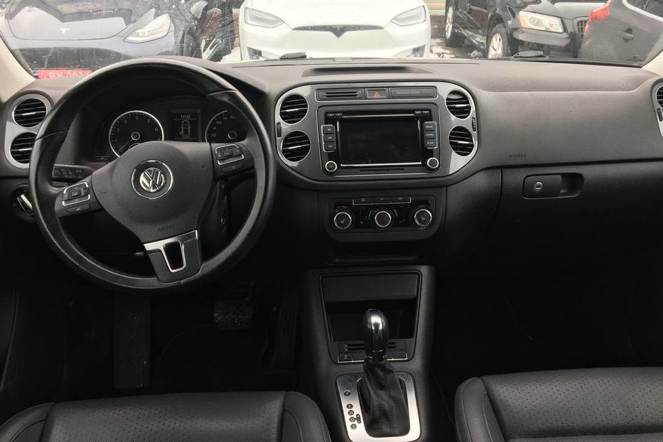 Продам Volkswagen Tiguan SE 2012 года в Черновцах