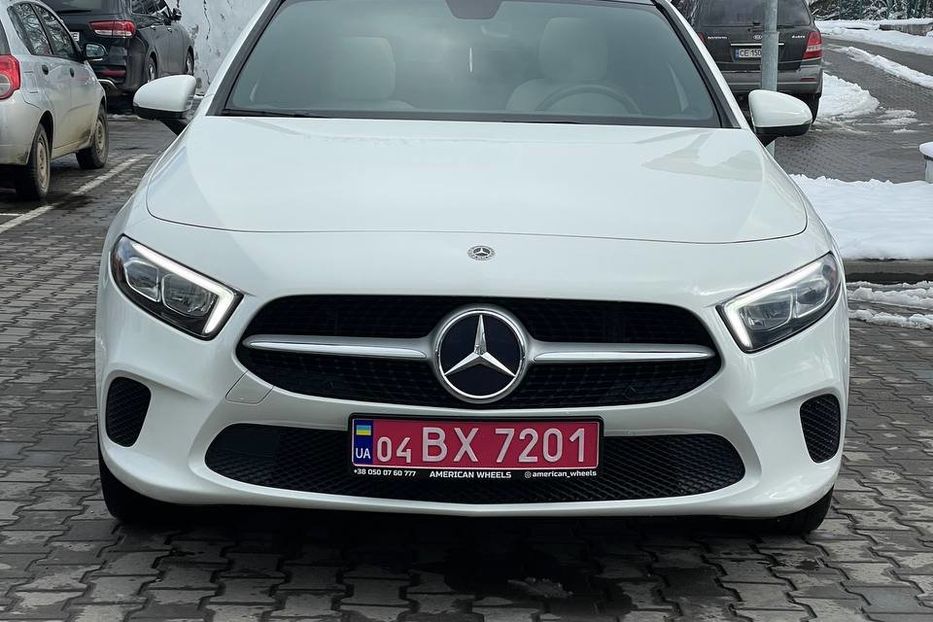 Продам Mercedes-Benz A-Class PROGRESSIVE 2019 года в Черновцах