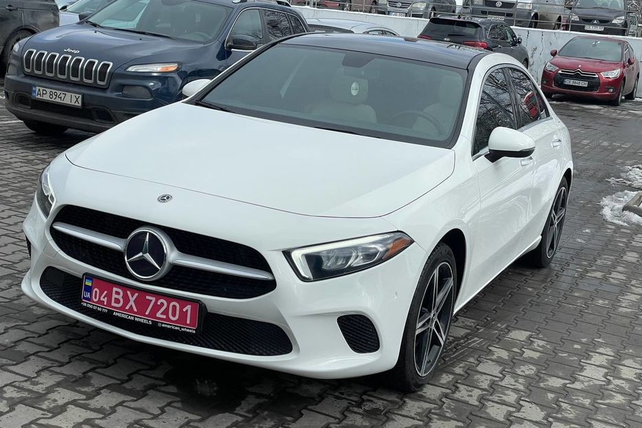 Продам Mercedes-Benz A-Class PROGRESSIVE 2019 года в Черновцах