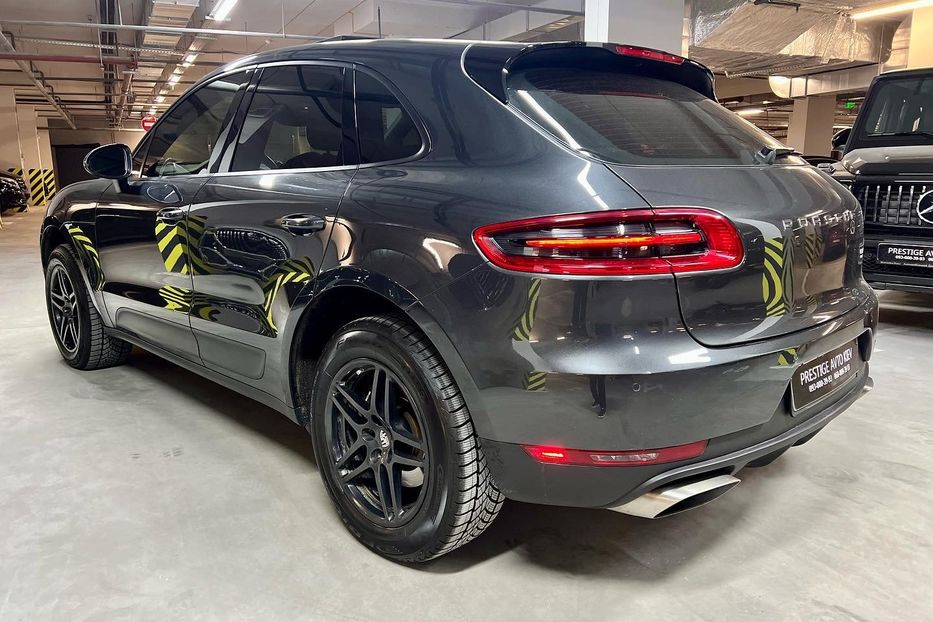 Продам Porsche Macan 2018 года в Киеве