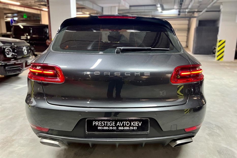 Продам Porsche Macan 2018 года в Киеве