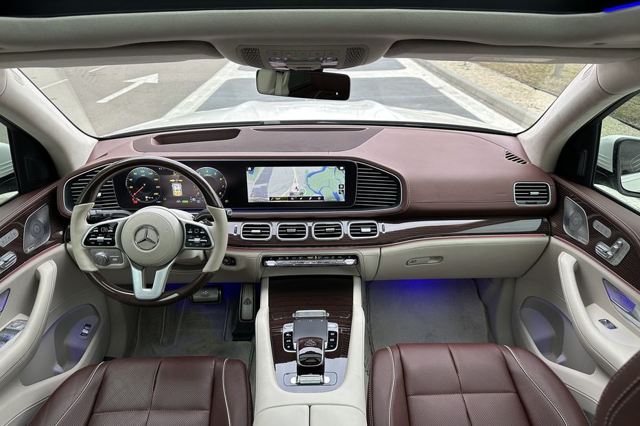 Продам Mercedes-Benz Maybach Gls600 2021 года в Киеве