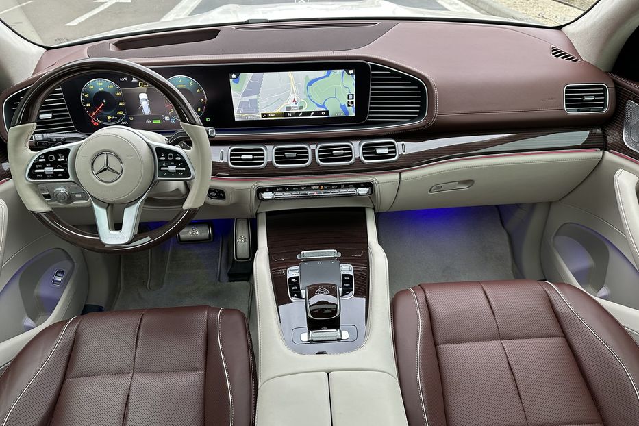 Продам Mercedes-Benz Maybach Gls600 2021 года в Киеве