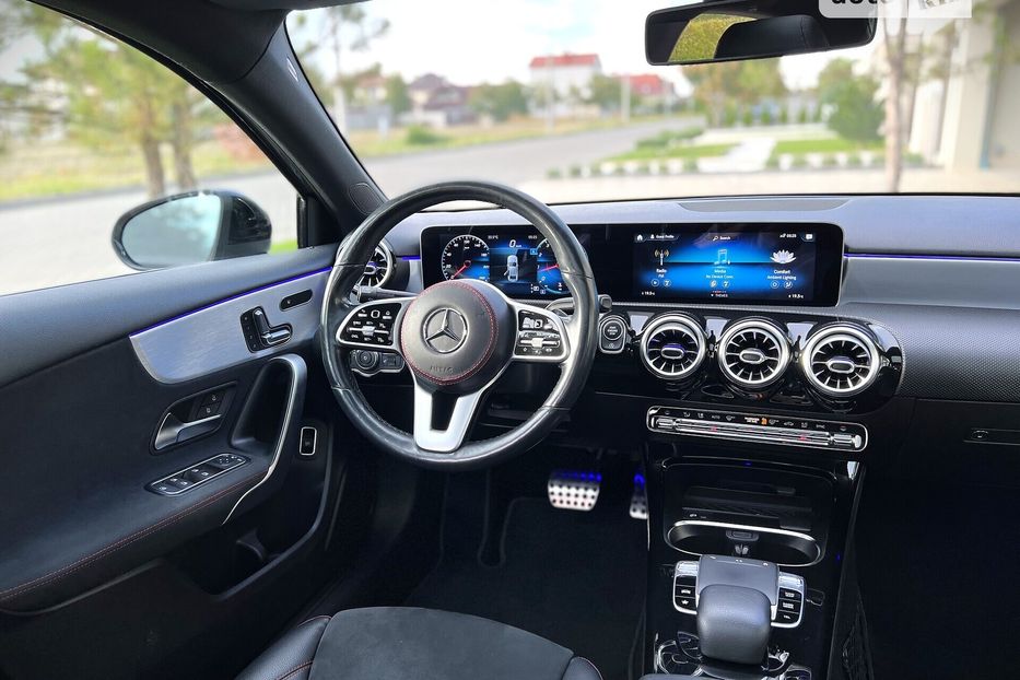 Продам Mercedes-Benz A-Class AMG Line  2019 года в Одессе