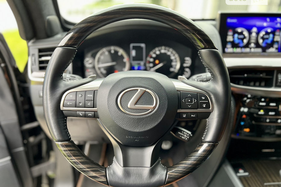 Продам Lexus LX 570 Inkas B6  2017 года в Одессе