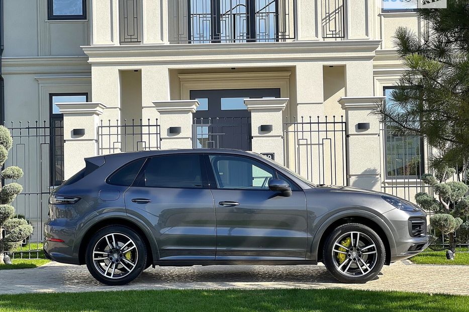 Продам Porsche Cayenne 2018 года в Одессе