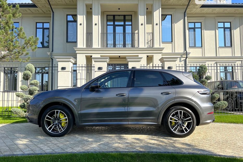 Продам Porsche Cayenne 2018 года в Одессе