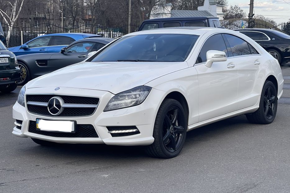 Продам Mercedes-Benz CLS-Class 500 4Matic 2013 года в Киеве