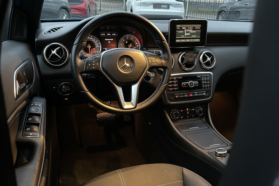 Продам Mercedes-Benz A-Class A180  2013 года в Киеве