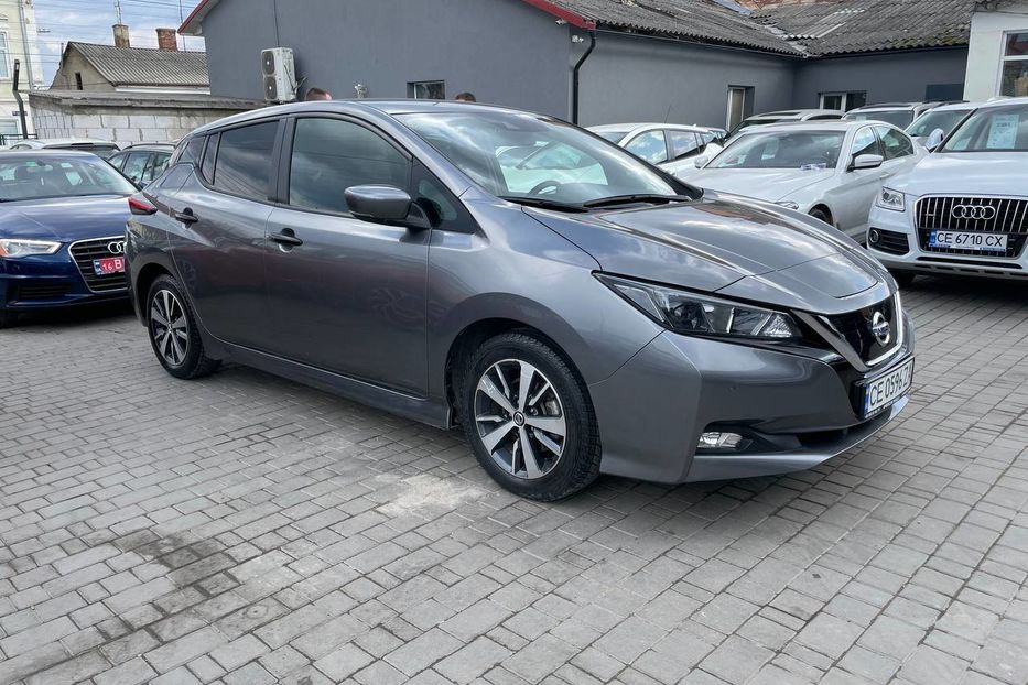 Продам Nissan Leaf SV 2018 года в Черновцах