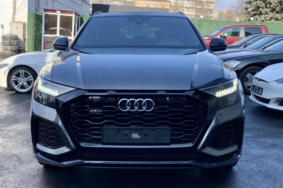 Продам Audi RS Q8 2020 года в Киеве