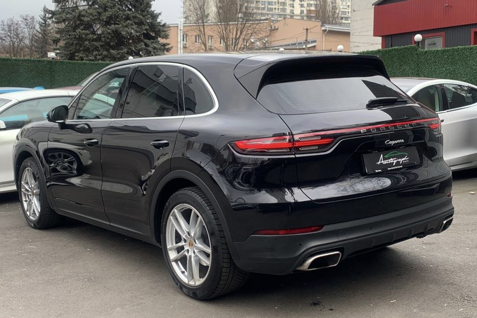 Продам Porsche Cayenne 2018 года в Киеве