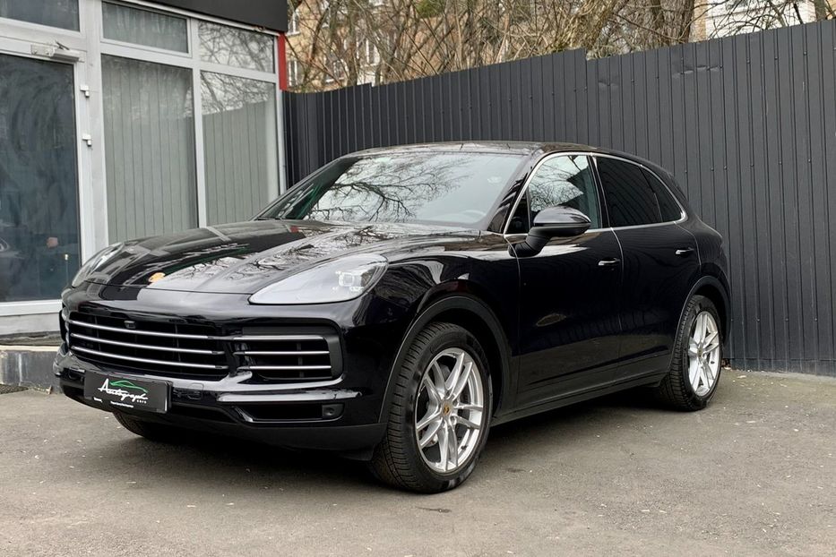 Продам Porsche Cayenne 2018 года в Киеве