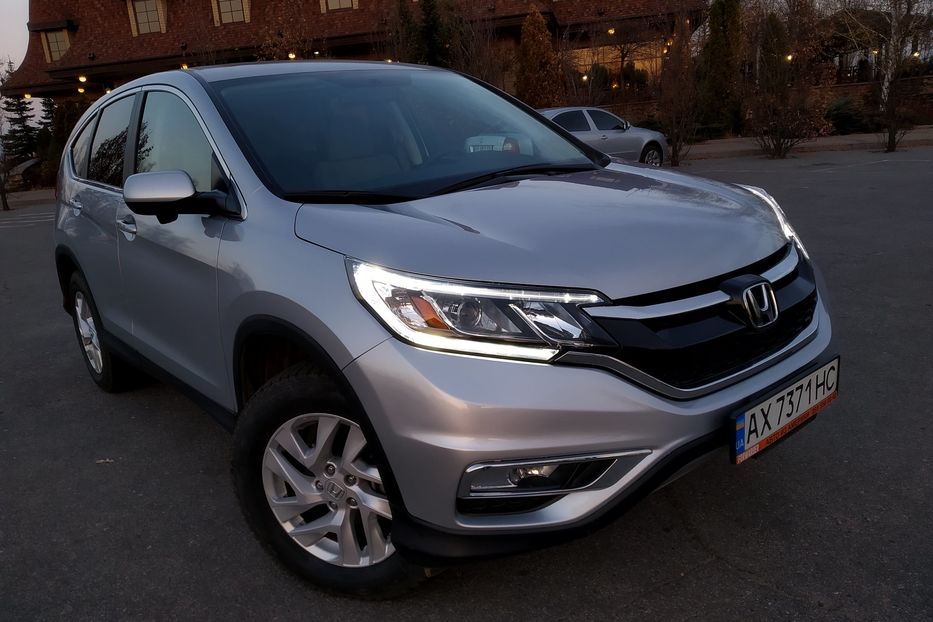 Продам Honda CR-V XLE 2017 года в Луцке