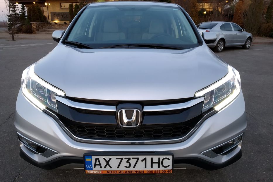 Продам Honda CR-V XLE 2017 года в Луцке