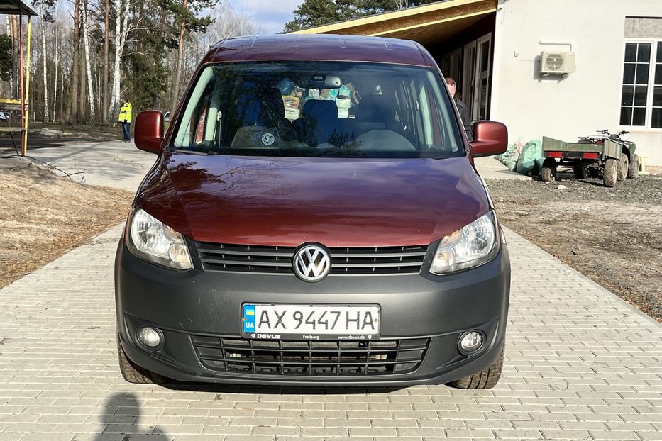 Продам Volkswagen Caddy пасс. 2011 года в Луцке