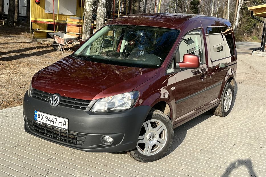 Продам Volkswagen Caddy пасс. 2011 года в Луцке