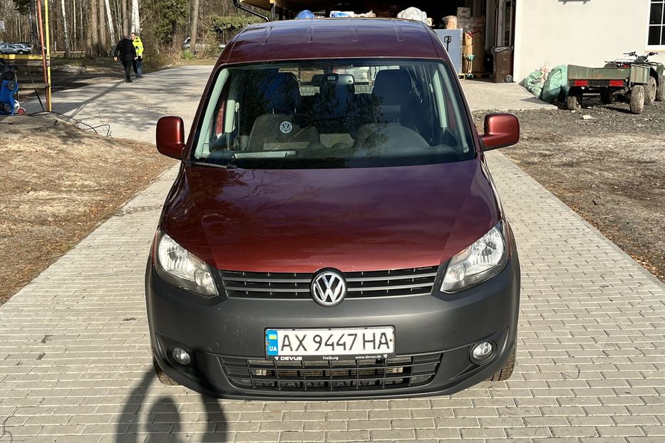 Продам Volkswagen Caddy пасс. 2011 года в Луцке