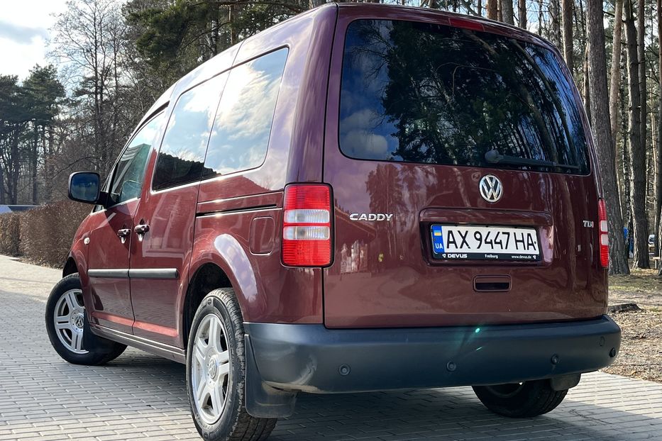 Продам Volkswagen Caddy пасс. 2011 года в Луцке