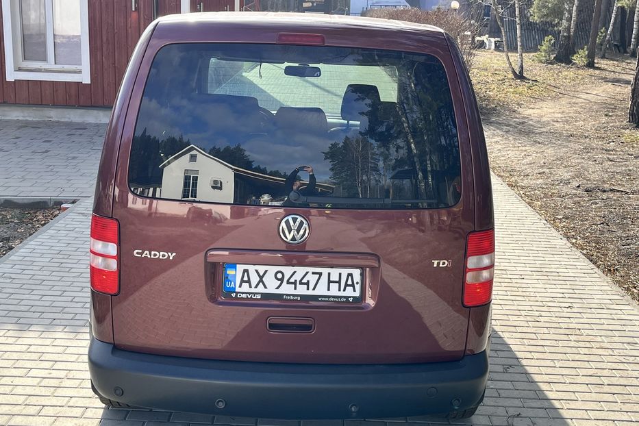 Продам Volkswagen Caddy пасс. 2011 года в Луцке