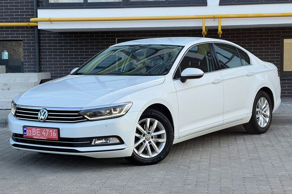 Продам Volkswagen Passat B8 АВТО В УКРАЇНІ 2 ПІДКРАСА 2017 года в Львове