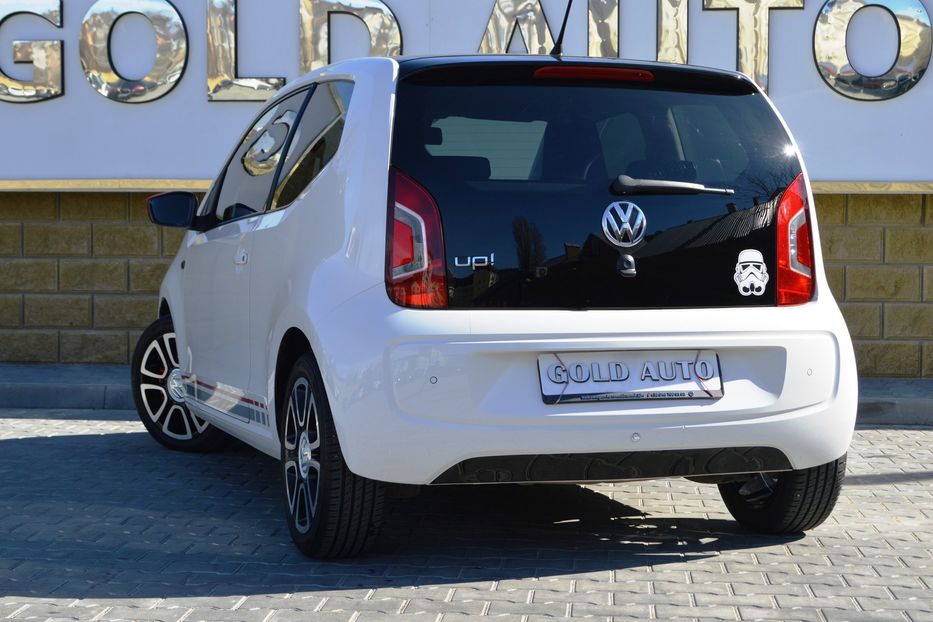 Продам Volkswagen Up 2013 года в Одессе