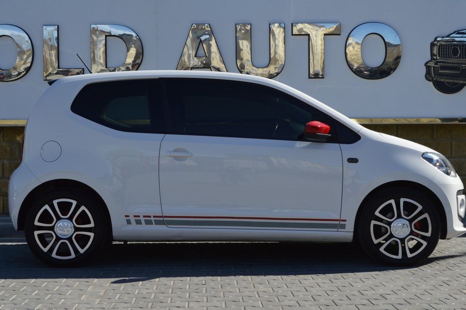 Продам Volkswagen Up 2013 года в Одессе