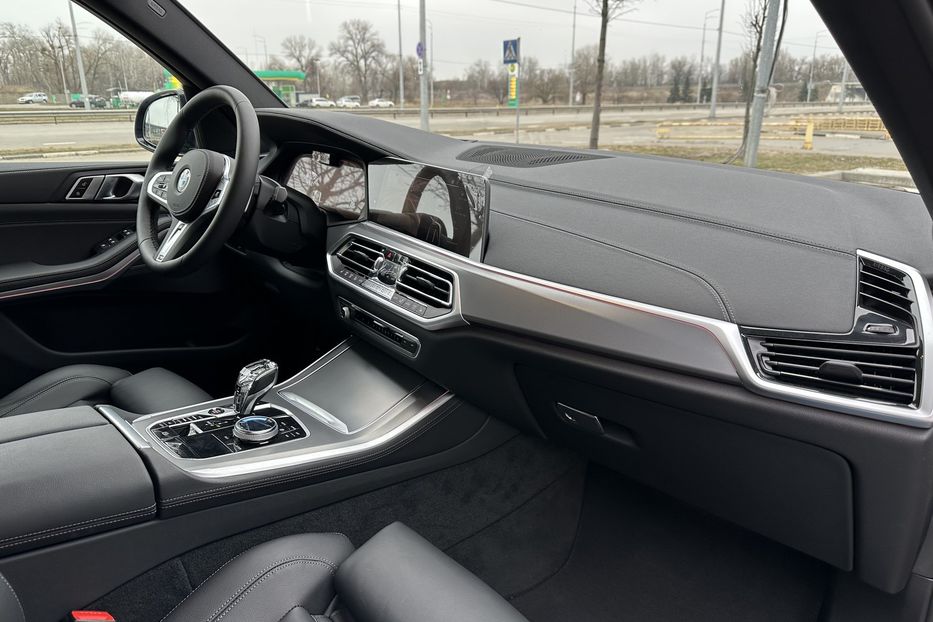 Продам BMW X5 2022 года в Киеве